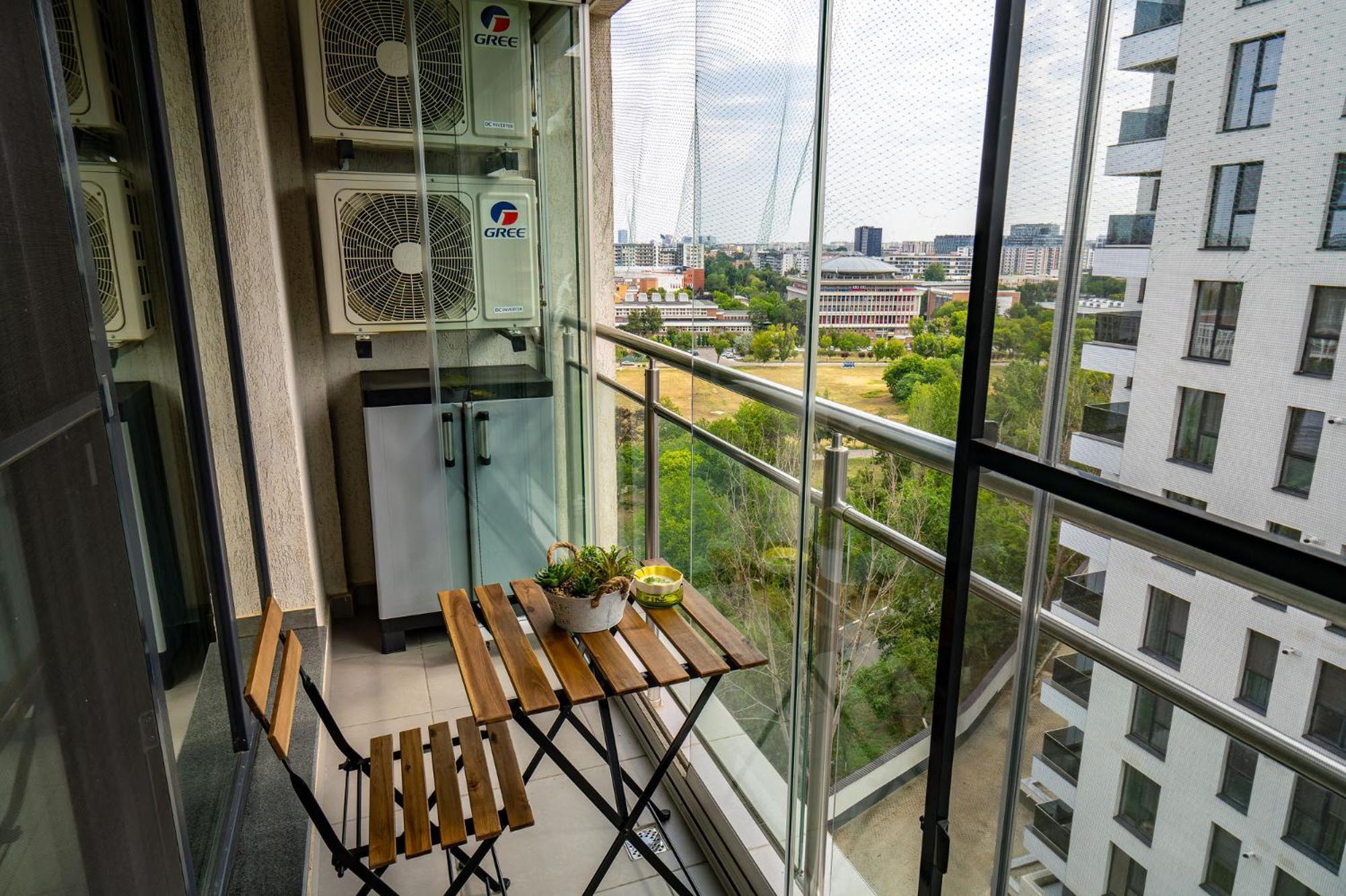 Politehnica Deluxe Apartment Bucarest Esterno foto
